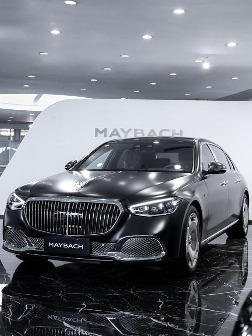 重庆63岚图汽车的售后服务让用户无忧出行，迈巴赫未来的豪华车趋势